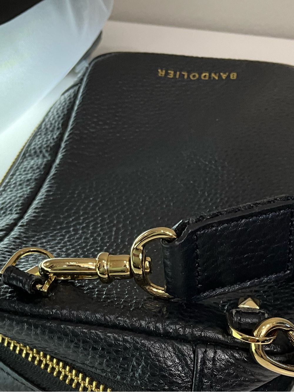 BANDOLIER Black Pebbled Leather Crossbody Phone Bag Gold Hardware Zip Top - Picture 6 of 10